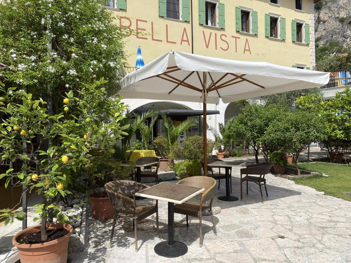 Albergo Bellavista Лимоне сул Гарда Екстериор снимка