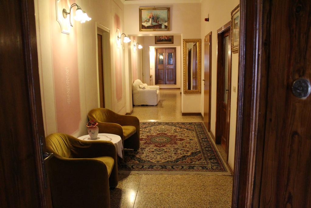Albergo Bellavista Лимоне сул Гарда Екстериор снимка